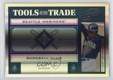 2004 Playoff Absolute Memorabilia Spectrum Green 37/50 Rickey Henderson HOF 0l2
