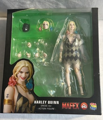 Harley Quinn (Dress Version) No.O42 Medicom Toy MAFEX