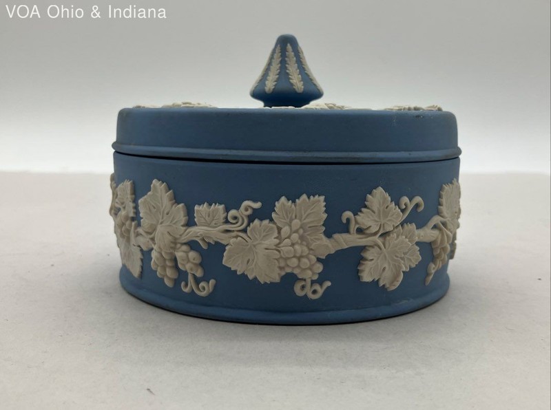 Wedgwood Blue Jasperware Trinket Box Grapevine Relief Lidded England Vintage