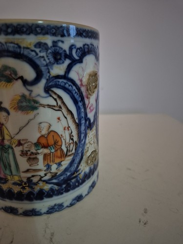 18th Century Chinese Mandarin Tankard Qianlong Period DAMAGED. - Picture 4 of 13