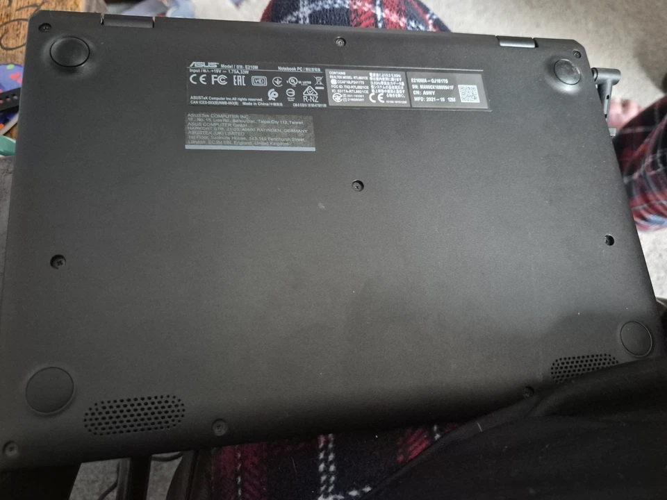 ASUS E210MA-GJ181WS Celeron Win11 4GB RAM 128GB+64GB eMMC 11.6 Laptop Blue - Image 4 of 4