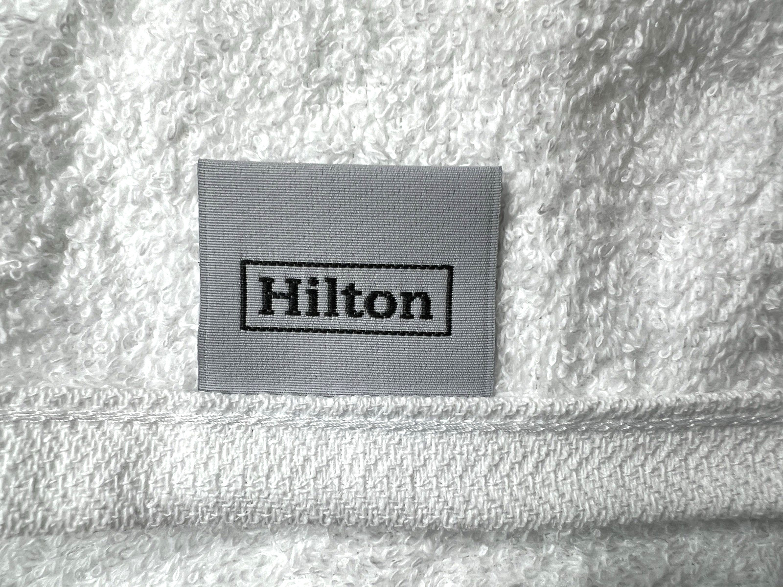 S 16-in X 28-in White 100% Cotton