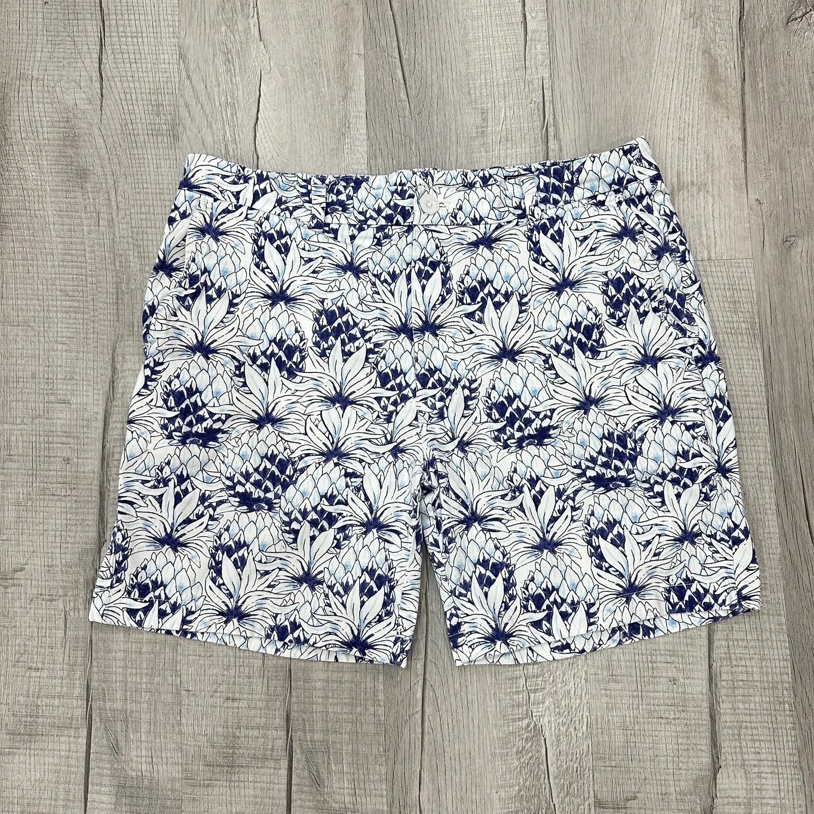 Vineyard Vines Breaker Shorts Mens 34 Blue Pineapple Graphic Trunks Preppy