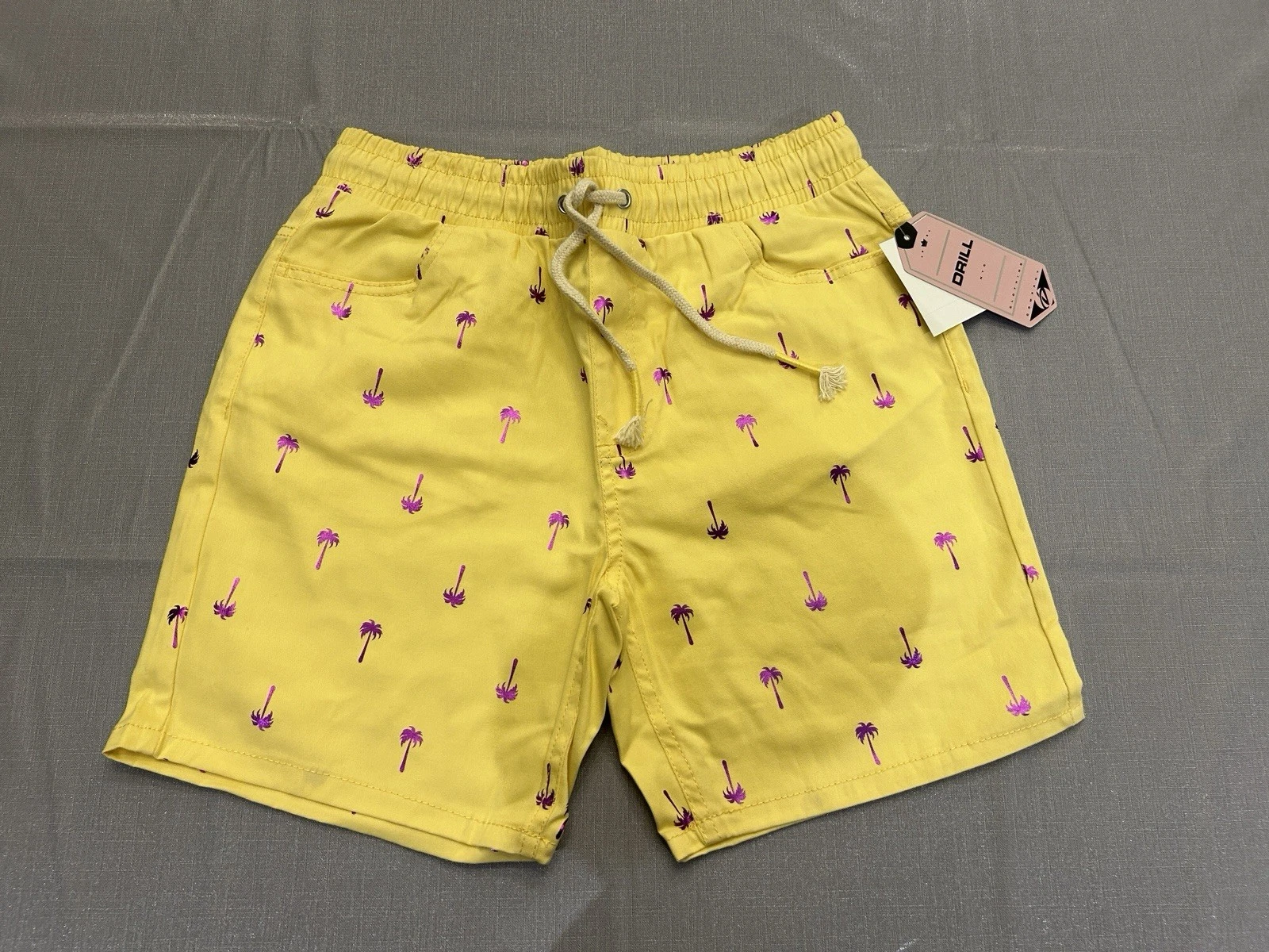 Drill Clothing Co. Casual Chino-Style Shorts with a Tropical P rint Size Medium
