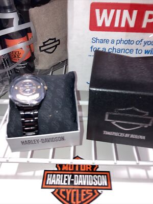う*ス様 Harley-Davidson 腕時計 HD-001 シルバー Harley Davidson Women's Watch 115th Anniversary Quartz Diamond