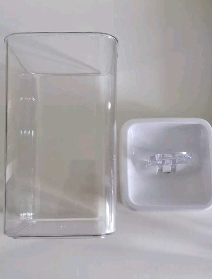 GREAT CONDITION Large AirTight Food Storage Container eBay