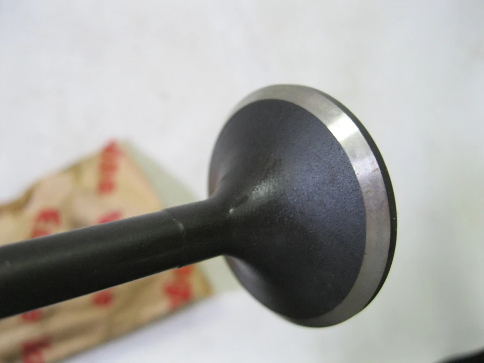 Engine Exhaust Valve-VIN: 2, OHV, HEMI, 16 Valves DNJ EV1160 Foto 3 de 4