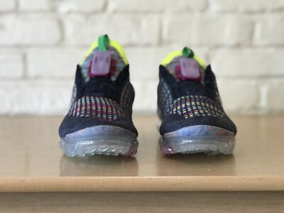 royal blue and pink vapormax