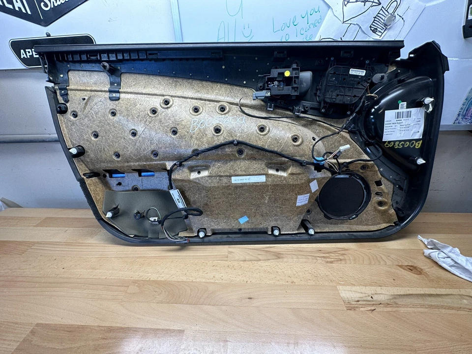 Jaguar XK-R 2009 panel de puerta Foto 4 de 4