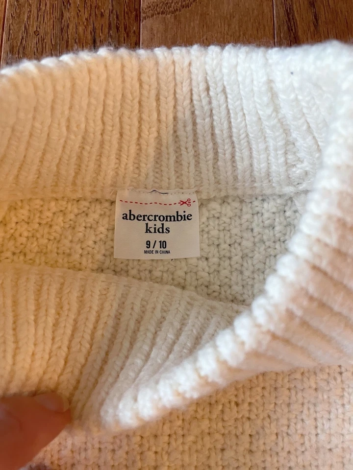 Suéter Pullover Abercrombie Niños Niñas Suave Crema Marfil Cuello Simulado, Talla 9/10 Foto 3 de 4