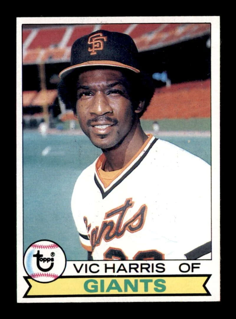 1979 Topps #338 Vic Harris   NM/NM+ X3442210