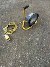 Defender 110V Site Work Light Lamp – Builders Floodlight with Stand