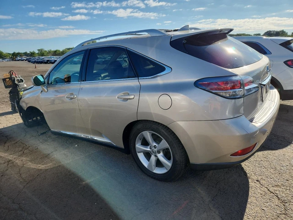 Fuel Pump Assembly Fits 10-15 LEXUS RX350 843893 Foto 2 de 4