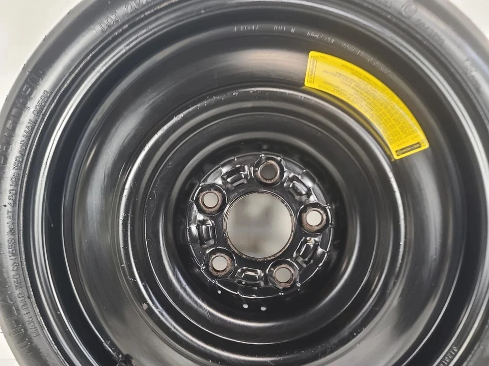 Neumático de repuesto con kit chaqueta 17" para Mazda CX5 2021-2023 Compact Donut Foto 3 de 4