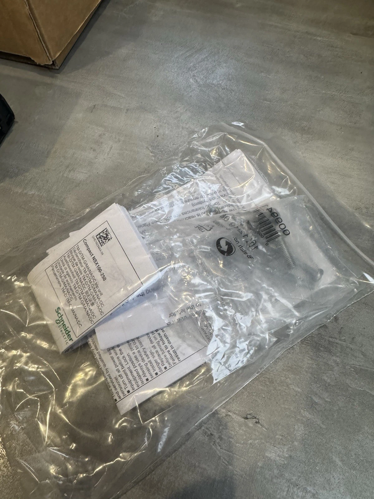 Schneider MGP1003X Compact NSX 3 Pole MCCB 36KA Brand New In Box 5