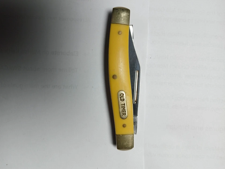 Schrade Limited Edition Old Timer 80TY Stockman Folding Pocketknife - Yellow - Image 3 of 4