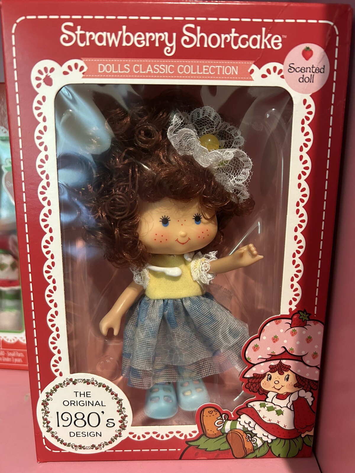 altaya strawberry shortcake lot doll