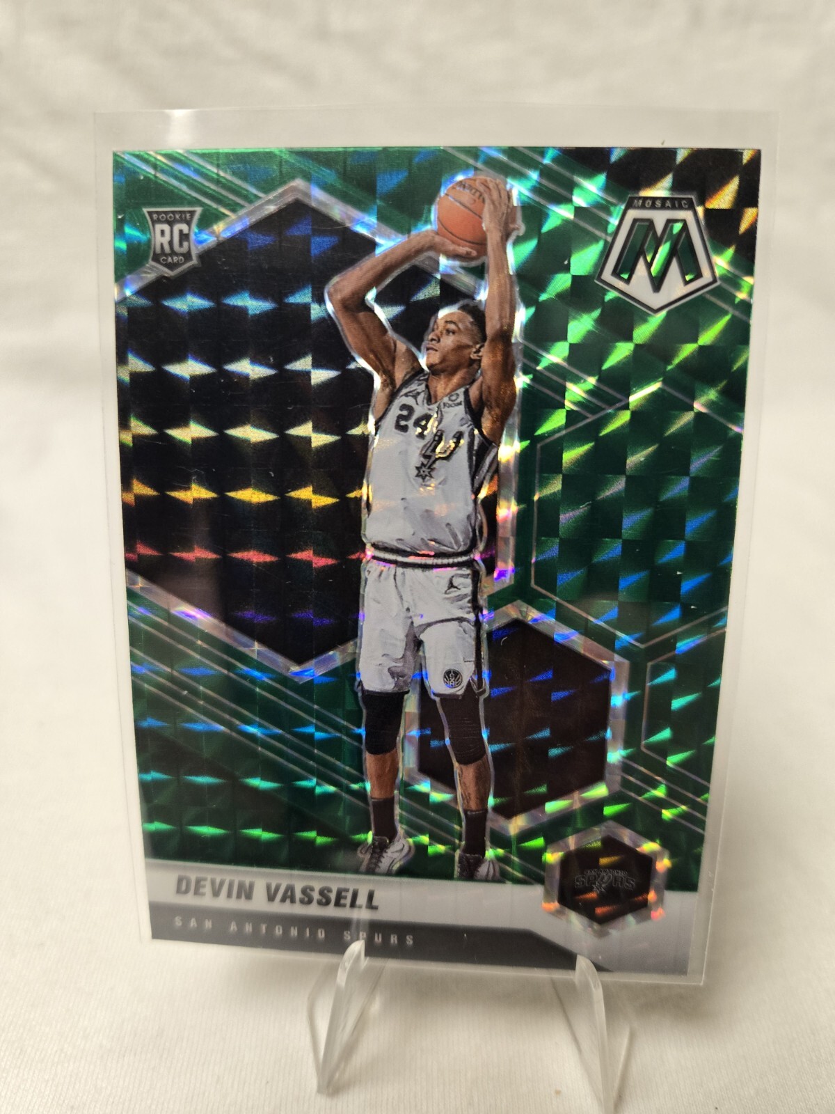 2020-21 Panini Mosaic Devin Vassell Rookie Green Mosaic Prizm Card No. 221 Spurs