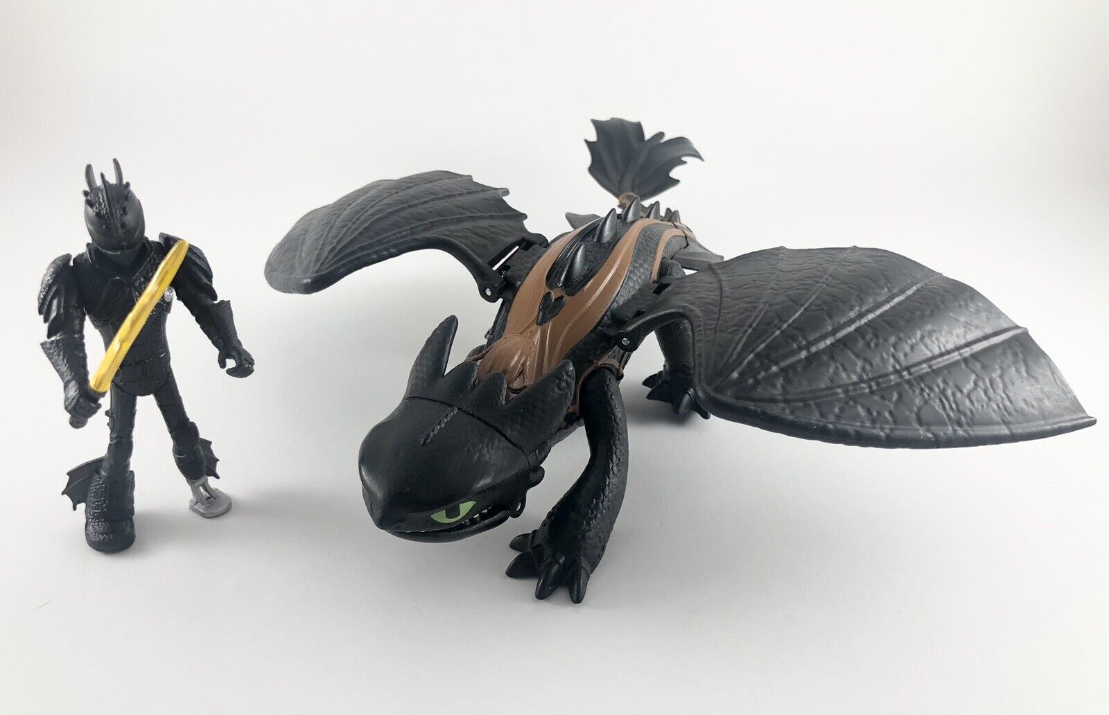 How to Train Your Dragon Race to the Edge Legends Collection Toothless  Action Figure Spin Master - ToyWiz