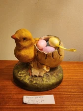 Vintage RAGON HOUSE Chick With Egg For Candy Or Planter (With fake eggs) EASTER