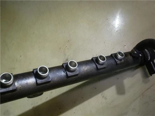 0445214056 Rampa Inyectora para OPEL VECTRA C BERLINA * 2008 109350 - Imagen 2 de 4