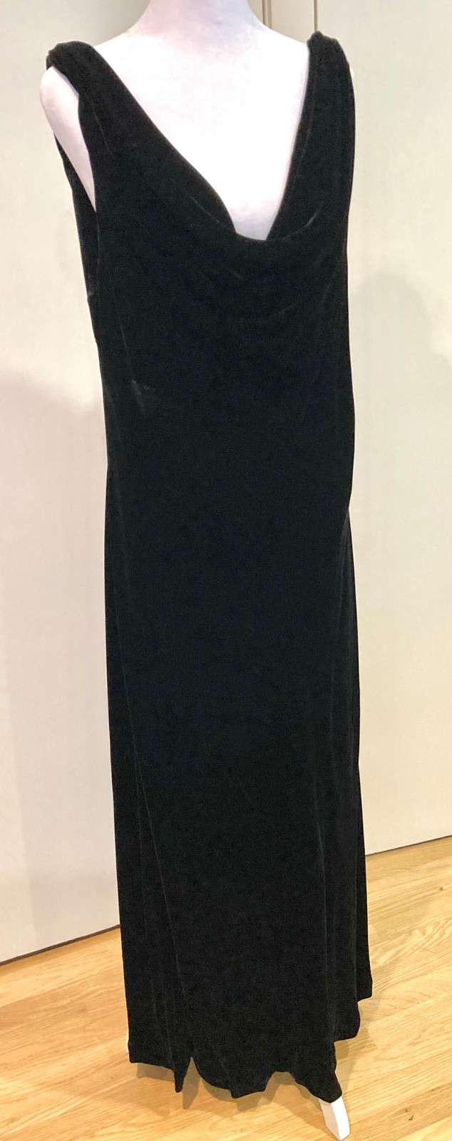 J. Peterman Co. Black Velvet Evening Gown w/ Plunging Neckline & Back, Size 18