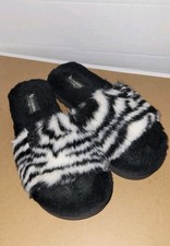 Koolaburra by UGG Women's Fuzz-Ah Slide Sandals Zebra 6