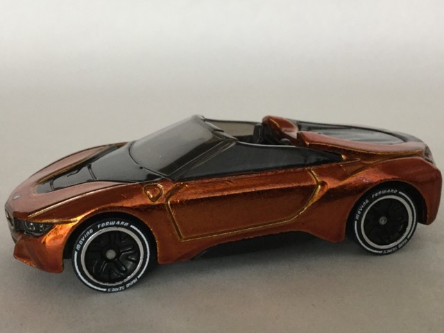 Bmw i8 hot wheels