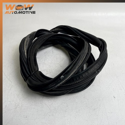 Maserati Ghibli 2014-2017 Rear Trunk lid seal Photo - $58