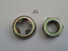 VESPA PX PE T5 FRONT HUB LOCKING NUT COVER WITH NUT