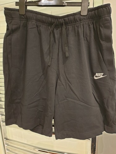 NIKE MENS SHORTS SIZE LARGE, Colour 