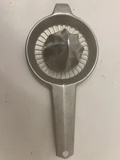 FOLEY Metal JUICER Citrus LEMON Orange SQUEEZER ALUMINUM Kitchen Gadget USA VTG