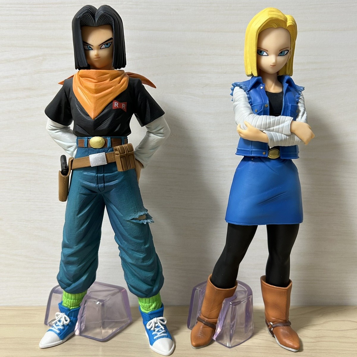 Dragon Ball EX Android 17 & 18 Figure Ichiban Kuji Fear of Android
