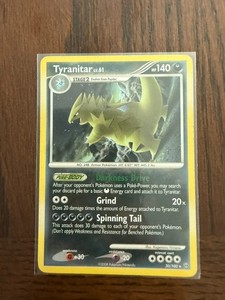 Tyranitar 30/100 Stormfront Regular NM