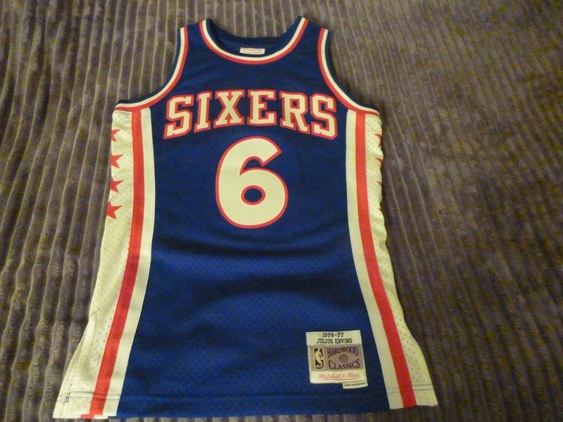 MITCHELL & NESS PHILADELPHIA 76ERS 1976-77 JULIUS ERVING HWC SWINGMAN SMALL OG