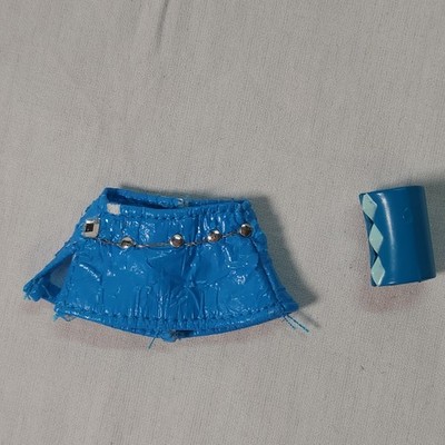 Mattel Winx Club 2004 Season 1 Icy Witch Transformation Doll Skirt Hair Band VTG