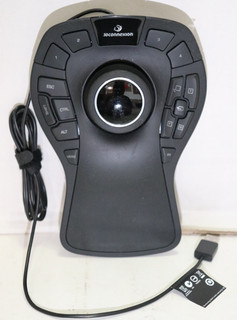3Dconnexion SpaceMouse Pro Ergonomic Mouse USB Wired