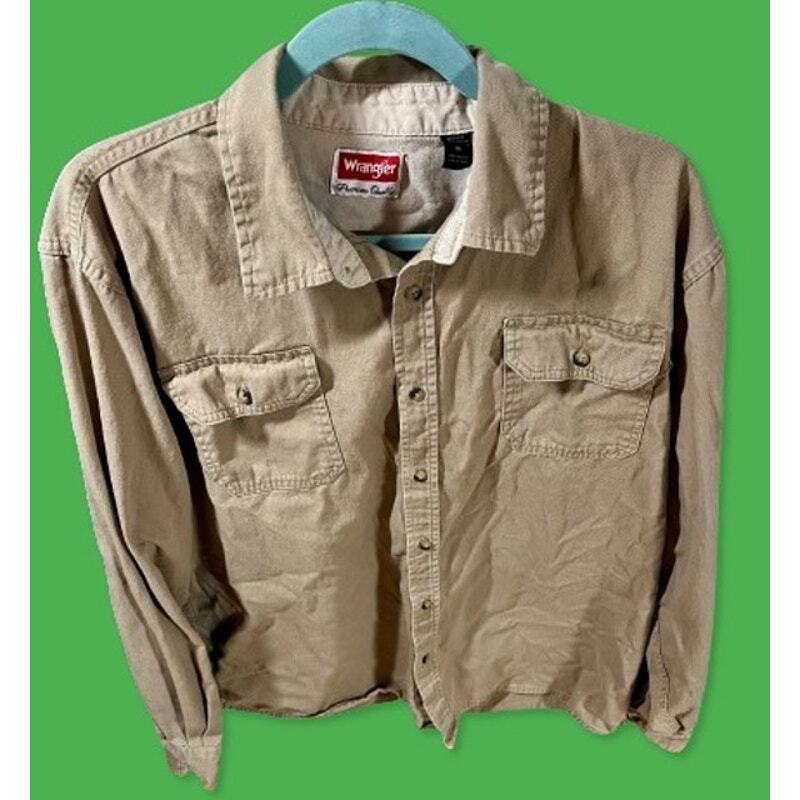 Wrangler Brown Button Up / Button Down Pockets Sh… - image 1