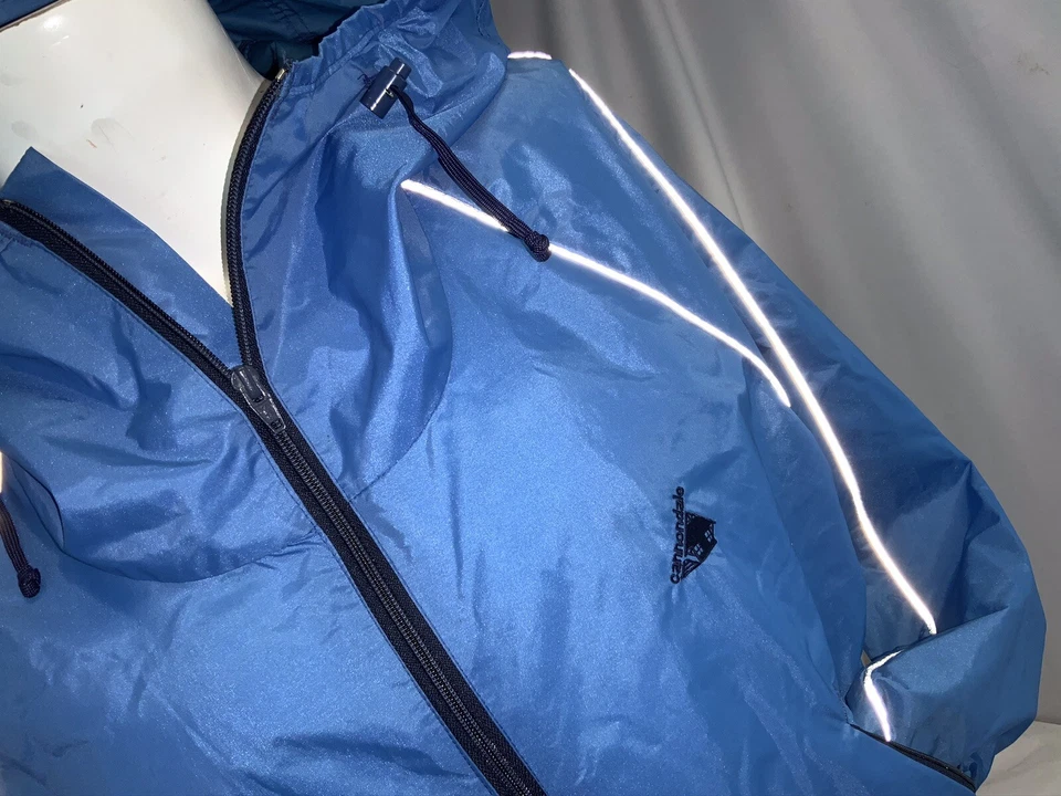 Chaqueta de Ciclismo Cannondale M Hombres Azul Capucha Nylon Cremallera Completa LNWOT YGI G0-148 Foto 3 de 4
