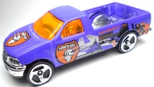 2001 HOT WHEELS '97 FORD F-150 PURPLE 1:64 DIECAST 3 1/8" PICKUP TRUCK W/ ORANGE