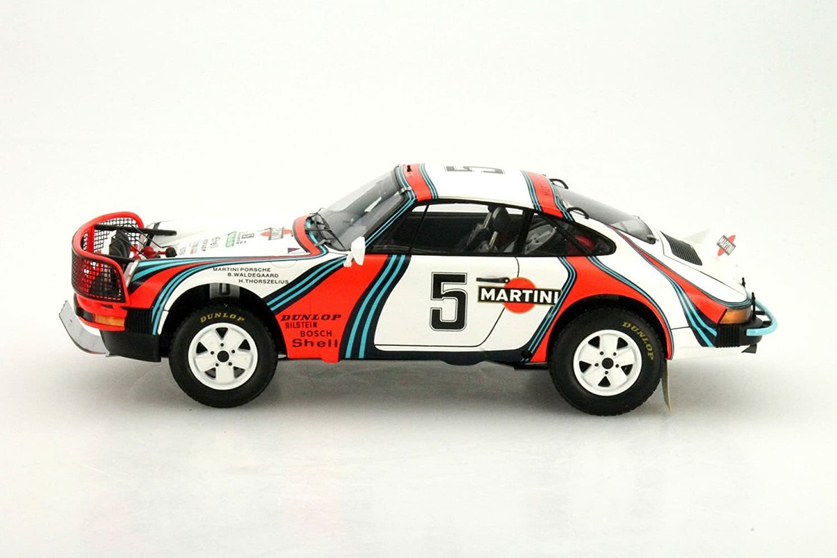 Decals 1/43 & 1/32 Martini Porsche 911 SC Rally Dakar