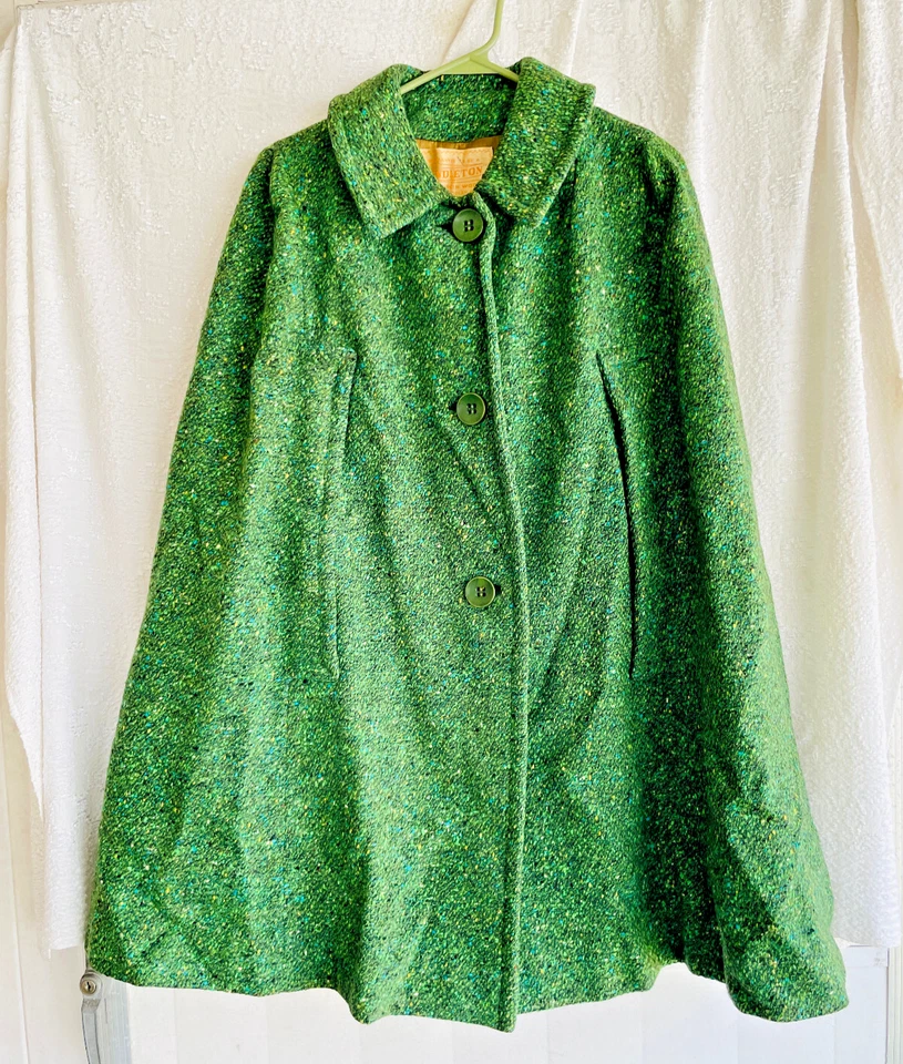 VTG 1960s Pendleton 100% Virgin Wool Green Boucle Button Up Cape Coat Jacket - Image 2 of 4