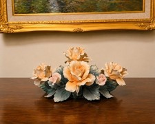 VINTAGE HAND PAINTED CAPODIMONTE ROSE FLORAL CENTERPIECE