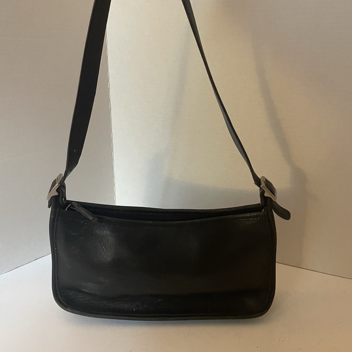 COACH Old Vintage Shoulder Bag Black Leather Handbag Tote Formal