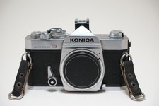 Konica Autoreflex T3 35mm Camera Body, Chrome For Parts and Repair 