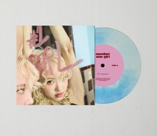 ROS  - number one girl / APT. UO Exclusive 7-inch Single Ship Now