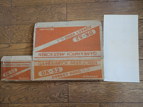 Nintendo Game & Watch Donkey Kong DK-52 Original Shipping Box Empty Rare 1982