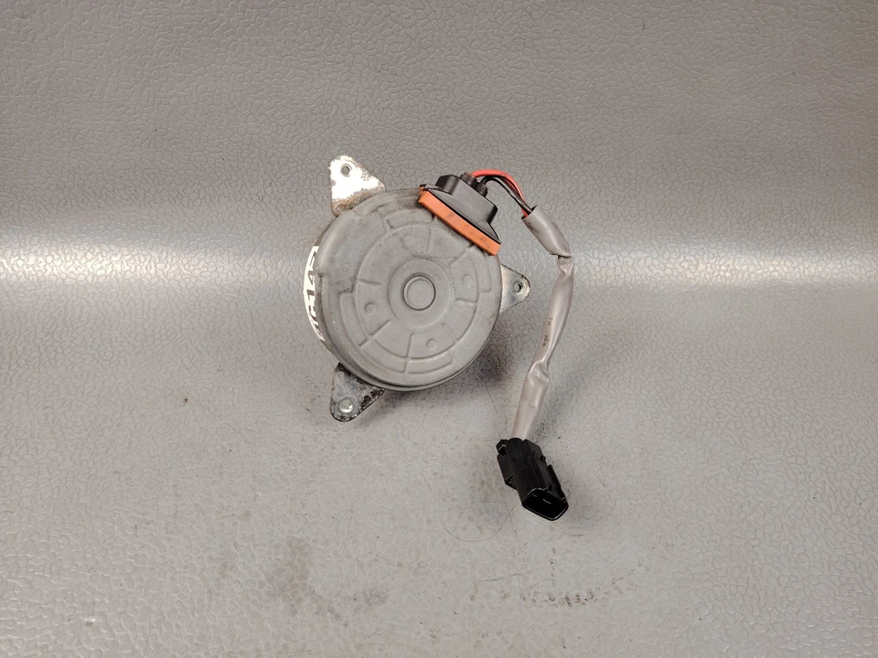 HONDA CRZ FIT 1.5L INSIGHT 1.3L RADIATOR FAN MOTOR ASSEMBLY 19030-RB0-014 - Image 2 of 4