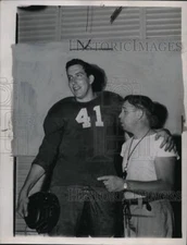 1947 Press Photo Dick Handyside, Tackle and Coach Walter Rosenhal - cvb43566