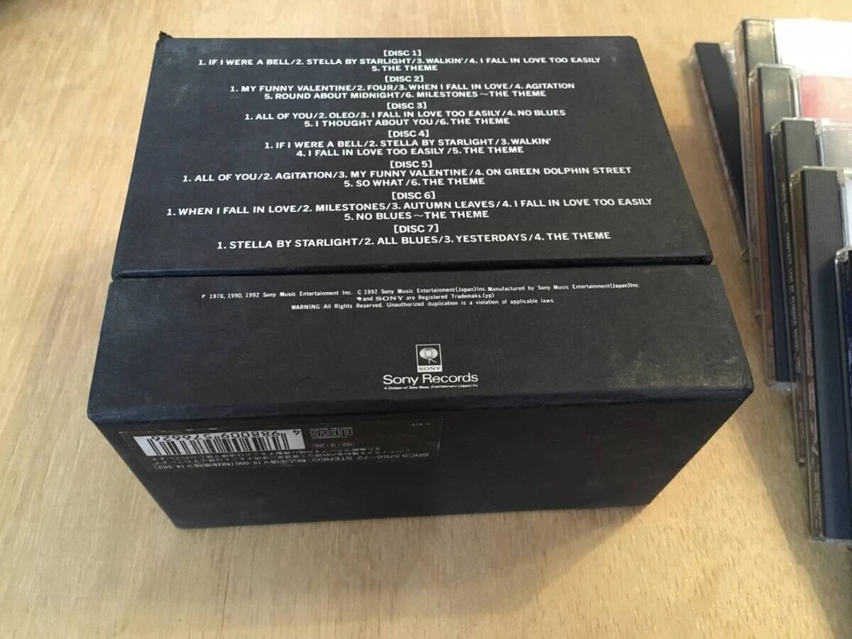 MILES DAVIS COMPLETE LIVE AT PLUGGED NICKEL 1965 SONY 7CD used Japan Limited Foto 3 de 4